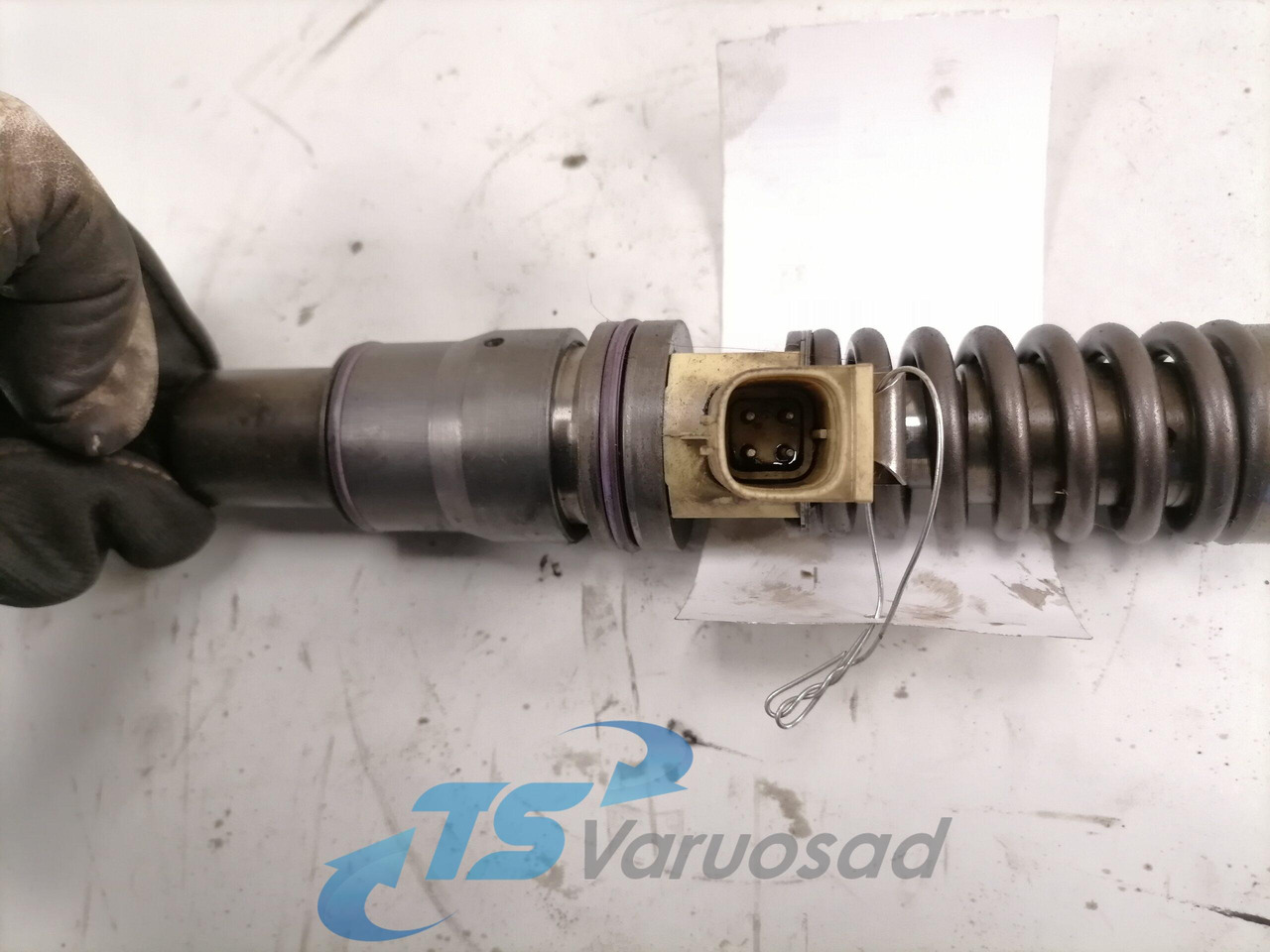 Volvo Injector 85003950 - Bơm nhiên liệu cho Xe tải: hình 2 Volvo Injector 85003950 - Bơm nhiên liệu cho Xe tải: hình 2