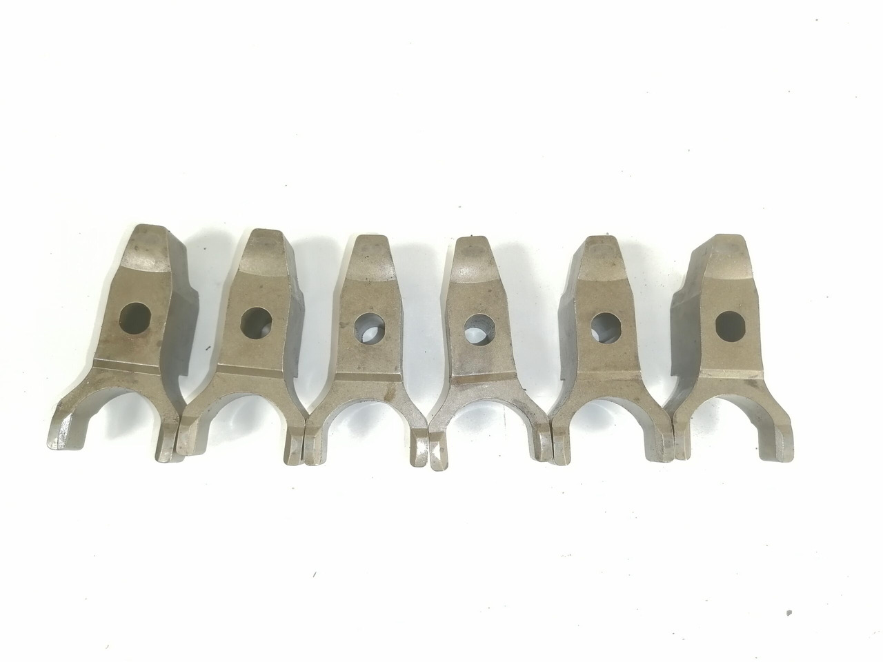 Volvo Injector holder 21168711 - Bơm nhiên liệu cho Xe tải: hình 2 Volvo Injector holder 21168711 - Bơm nhiên liệu cho Xe tải: hình 2