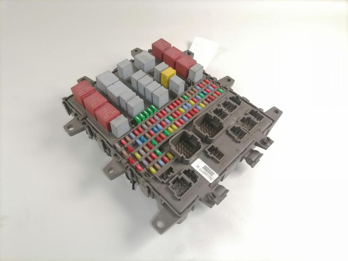 Volvo Kaitsmepaneel 7421045777 - Cầu chì cho Xe tải: hình 2 Volvo Kaitsmepaneel 7421045777 - Cầu chì cho Xe tải: hình 2