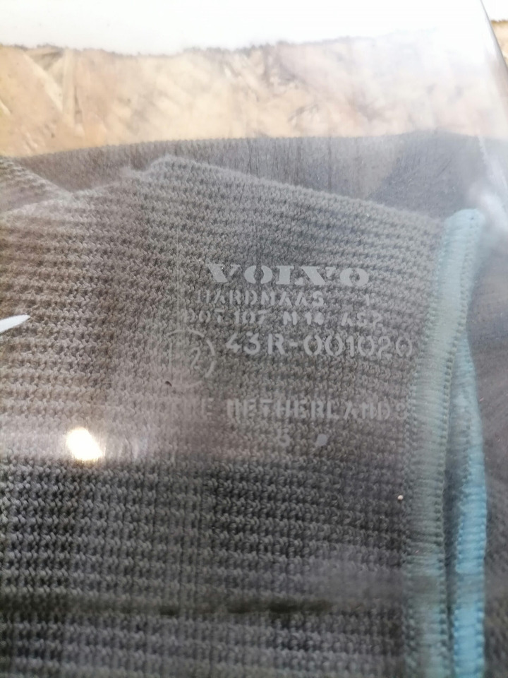 Volvo Küljeklaas, vasak FL10 - Cửa sổ và phụ tùng cho Xe tải: hình 3 Volvo Küljeklaas, vasak FL10 - Cửa sổ và phụ tùng cho Xe tải: hình 3