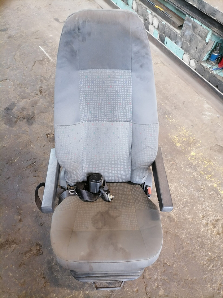 Volvo Passenger seat 20591478 - Chỗ ngồi cho Xe tải: hình 3 Volvo Passenger seat 20591478 - Chỗ ngồi cho Xe tải: hình 3
