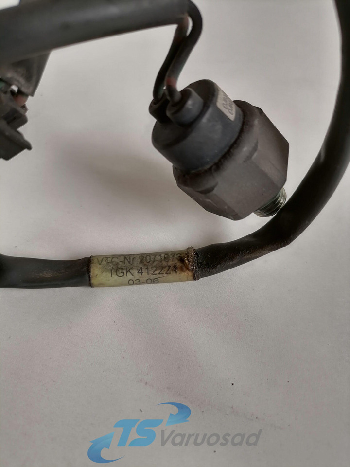 Volvo Sensor, A/C 20716737 - Cấp nhiệt/ Thông gió cho Xe tải: hình 4 Volvo Sensor, A/C 20716737 - Cấp nhiệt/ Thông gió cho Xe tải: hình 4