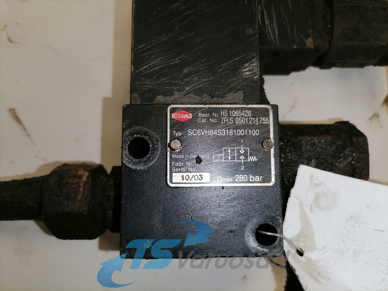 Volvo Solenoid valve ZFLS0501211755 - Van phanh cho Xe tải: hình 3 Volvo Solenoid valve ZFLS0501211755 - Van phanh cho Xe tải: hình 3