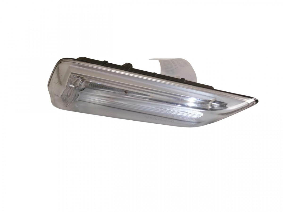 Volvo Suunatuli 24189495 - Đèn/ Chiếu sáng cho Xe tải: hình 1 Volvo Suunatuli 24189495 - Đèn/ Chiếu sáng cho Xe tải: hình 1