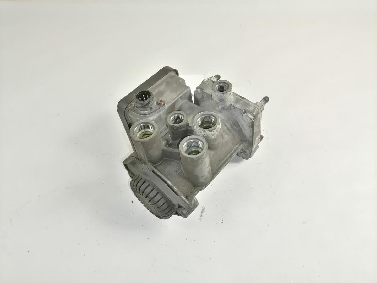 Volvo Trailer brake pressure control 20456402 - Van phanh cho Xe tải: hình 5 Volvo Trailer brake pressure control 20456402 - Van phanh cho Xe tải: hình 5