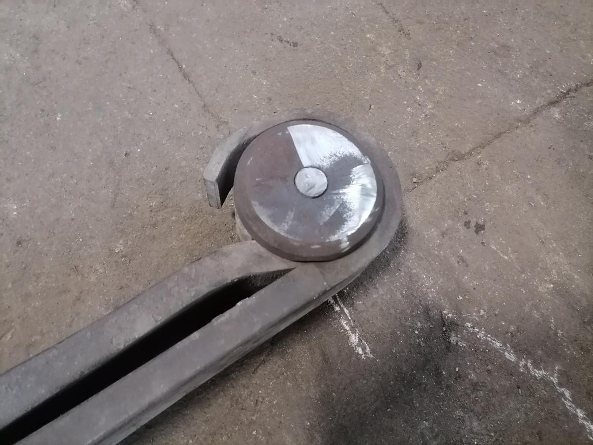 Volvo Vedrupakk, vasak 20725283 - Hệ thống treo thép cho Xe tải: hình 4 Volvo Vedrupakk, vasak 20725283 - Hệ thống treo thép cho Xe tải: hình 4