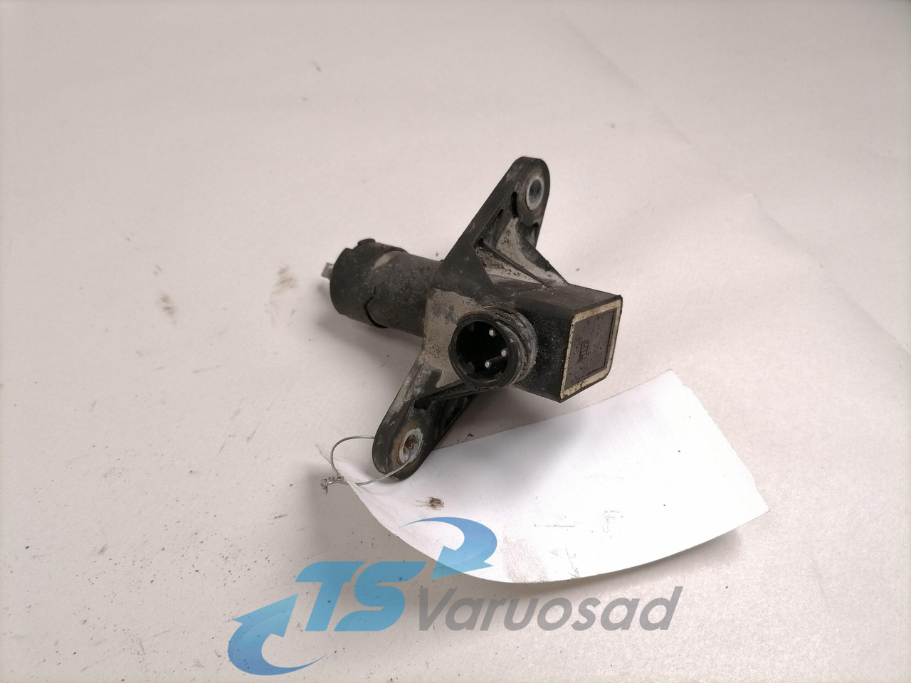 Volvo Vedrustuse kõrguse regulaator 21643575 - Hệ thống treo cho Xe tải: hình 1 Volvo Vedrustuse kõrguse regulaator 21643575 - Hệ thống treo cho Xe tải: hình 1