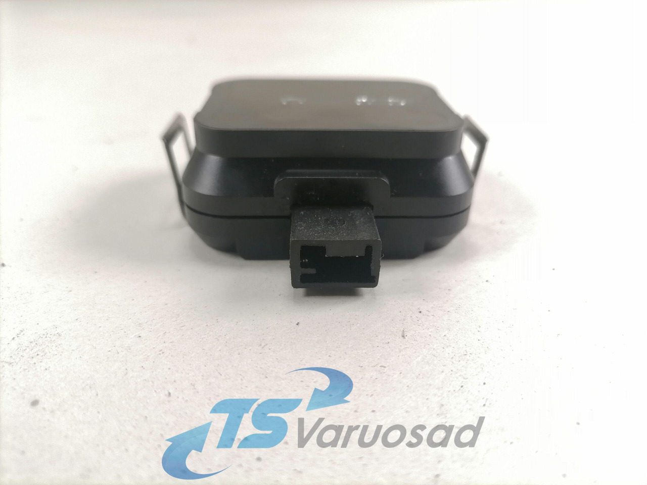 Volvo Vihmasensor 22106864 - ECU cho Xe tải: hình 3 Volvo Vihmasensor 22106864 - ECU cho Xe tải: hình 3