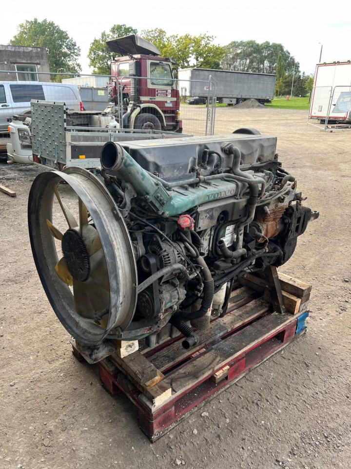 Volvo Volvo mootor D9A300 1638746 - Động cơ cho Xe tải: hình 1 Volvo Volvo mootor D9A300 1638746 - Động cơ cho Xe tải: hình 1