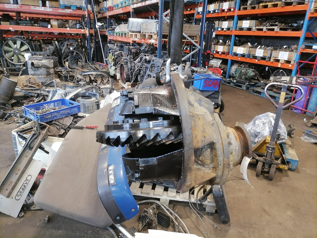 Volvo Volvo reduktor 3,10 RS1356SV/3,10 - Mô tơ di chuyển cho Xe tải: hình 2 Volvo Volvo reduktor 3,10 RS1356SV/3,10 - Mô tơ di chuyển cho Xe tải: hình 2