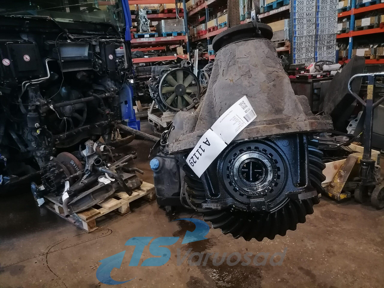 Volvo Volvo reduktor RSS1344D 2,47 21551082 - Mô tơ di chuyển cho Xe tải: hình 1 Volvo Volvo reduktor RSS1344D 2,47 21551082 - Mô tơ di chuyển cho Xe tải: hình 1