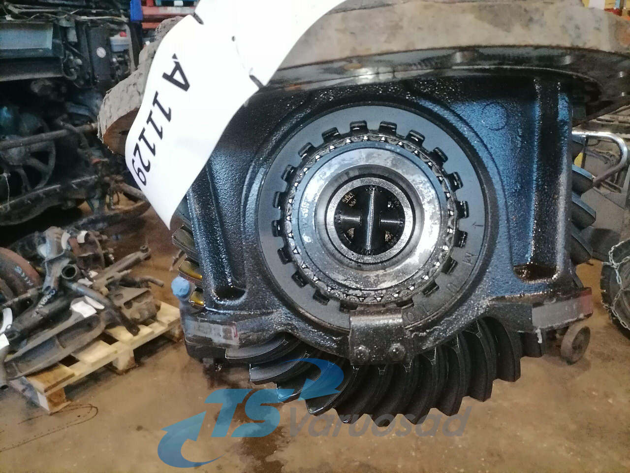 Volvo Volvo reduktor RSS1344D 2,47 21551082 - Mô tơ di chuyển cho Xe tải: hình 2 Volvo Volvo reduktor RSS1344D 2,47 21551082 - Mô tơ di chuyển cho Xe tải: hình 2
