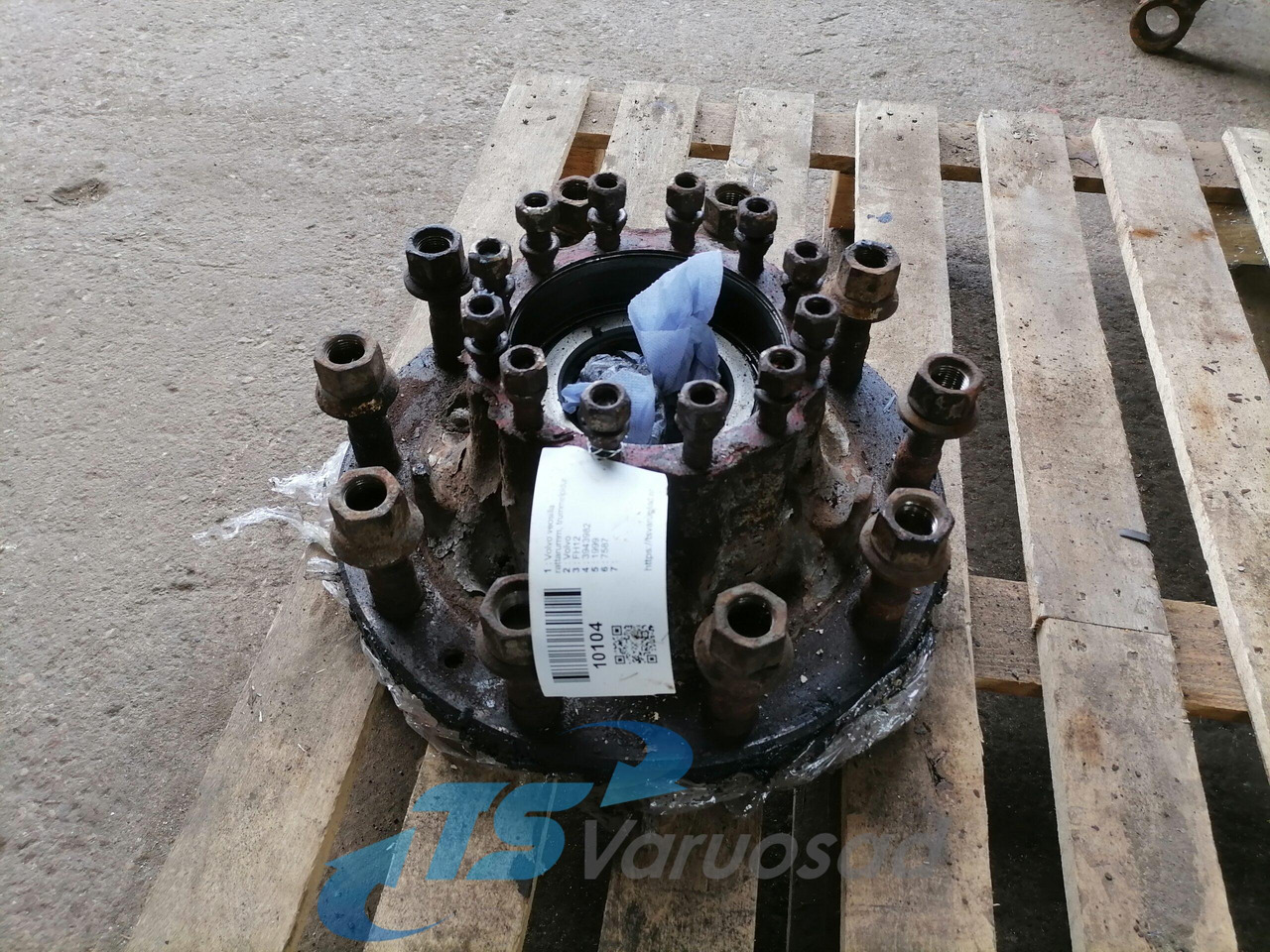 Volvo Wheel hub 3943982 - Ổ bánh lái cho Xe tải: hình 1 Volvo Wheel hub 3943982 - Ổ bánh lái cho Xe tải: hình 1