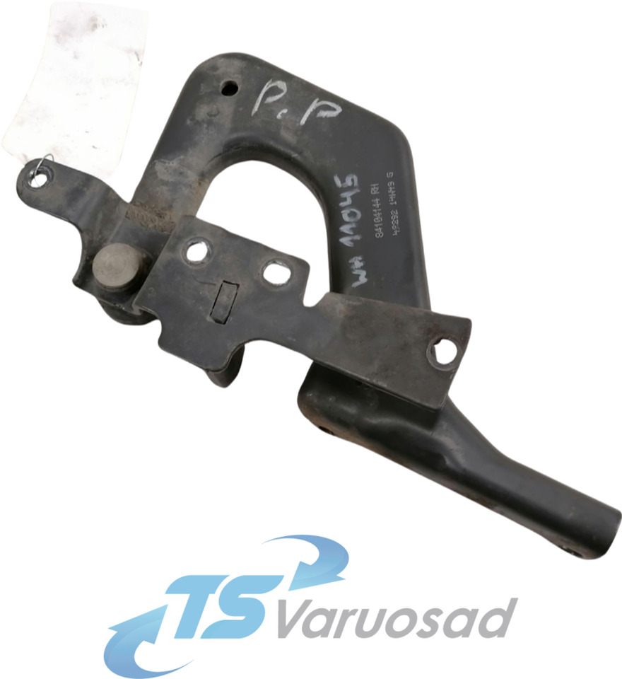 Volvo lower grille carrier hinge 84104144 - Lưới tản nhiệt cho Xe tải: hình 1 Volvo lower grille carrier hinge 84104144 - Lưới tản nhiệt cho Xe tải: hình 1