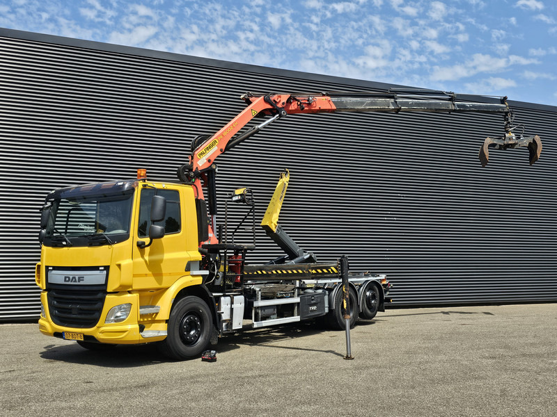 DAF CF 330 6x2-4 / PALFINGER CRANE + HOOKLIFT - Xe tải nâng móc, Xe cẩu tự hành: hình 1 DAF CF 330 6x2-4 / PALFINGER CRANE + HOOKLIFT - Xe tải nâng móc, Xe cẩu tự hành: hình 1