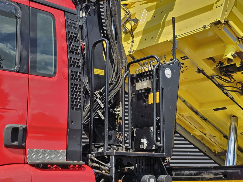 MAN TGS 33.480 6x6 / PALFINGER Z CRANE / 2 SIDE TIPPER - Xe ben, Xe cẩu tự hành: hình 4 MAN TGS 33.480 6x6 / PALFINGER Z CRANE / 2 SIDE TIPPER - Xe ben, Xe cẩu tự hành: hình 4