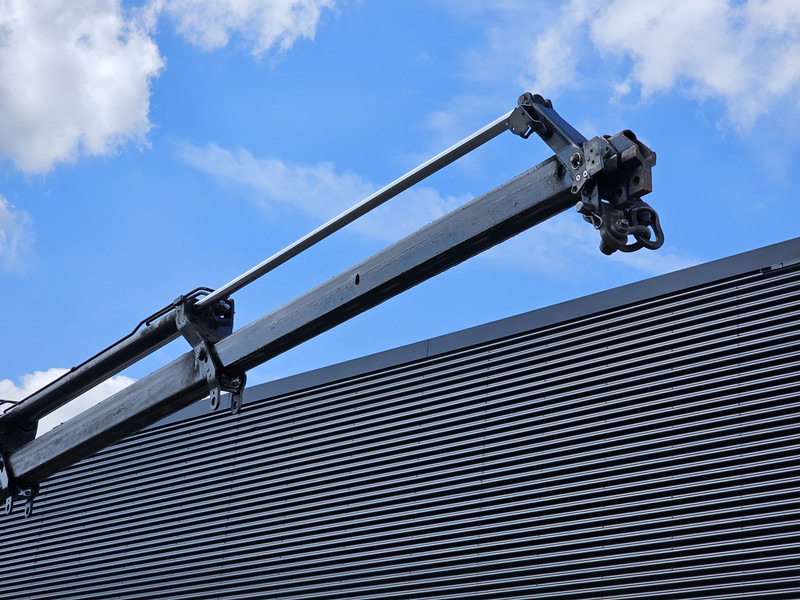 MAN TGX 35.480 8x4-4 / HMF 85 t/m + JIB / WINCH - Xe cẩu tự hành: hình 4 MAN TGX 35.480 8x4-4 / HMF 85 t/m + JIB / WINCH - Xe cẩu tự hành: hình 4