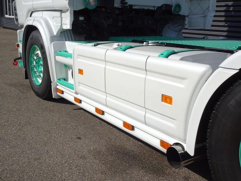 Scania R164.480 4x2 / MANUAL / RETARDER / SHOWTRUCK - Xe đầu kéo: hình 5 Scania R164.480 4x2 / MANUAL / RETARDER / SHOWTRUCK - Xe đầu kéo: hình 5