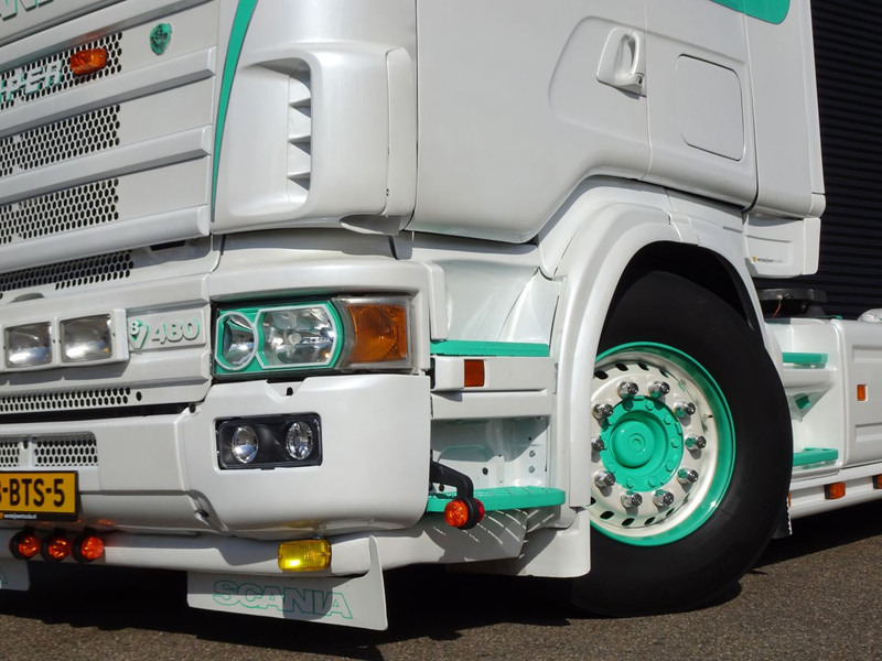 Scania R164.480 4x2 / MANUAL / RETARDER / SHOWTRUCK - Xe đầu kéo: hình 4 Scania R164.480 4x2 / MANUAL / RETARDER / SHOWTRUCK - Xe đầu kéo: hình 4