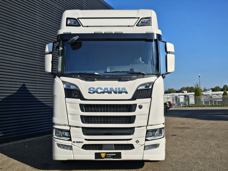 Scania R580 V8 / 6x4 / FULL AIR / RETARDER - Xe đầu kéo: hình 4 Scania R580 V8 / 6x4 / FULL AIR / RETARDER - Xe đầu kéo: hình 4