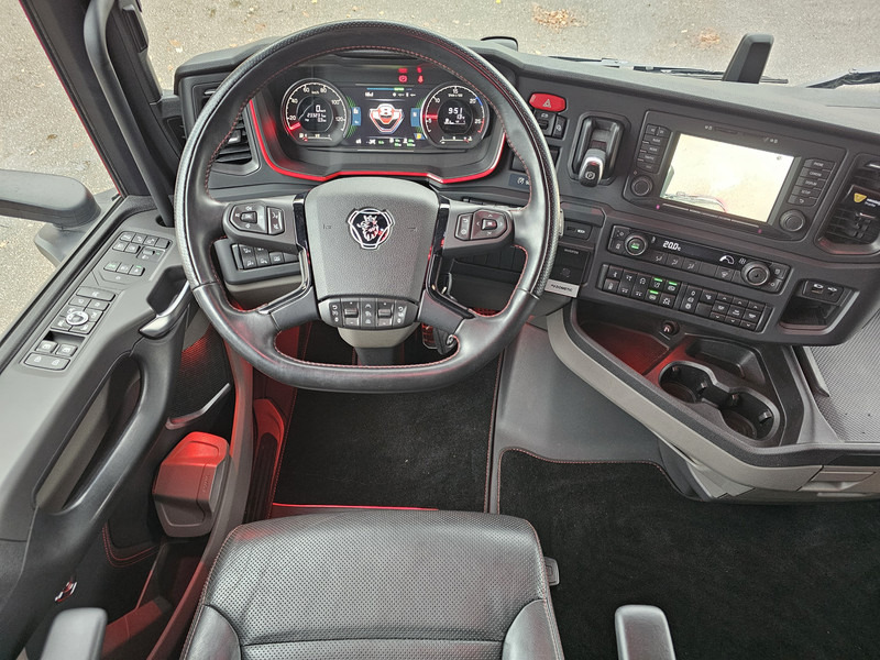 Xe đầu kéo Scania S660 V8 6x2/4 / RETARDER / HYDRAULIC / FULL AIR: hình 17 Xe đầu kéo Scania S660 V8 6x2/4 / RETARDER / HYDRAULIC / FULL AIR: hình 17