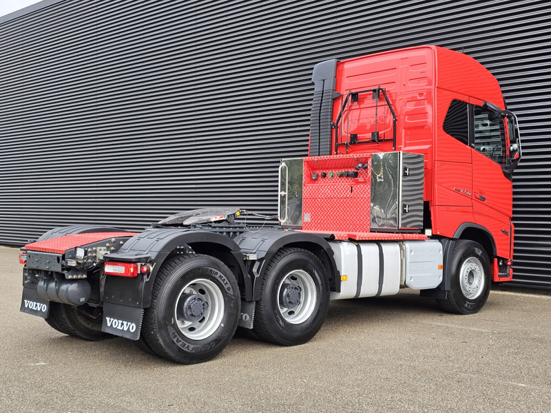 Volvo FH 16 650 / 6x4 BOOGIE / HYDRAULIC / RETARDER / 100T - Xe đầu kéo: hình 2 Volvo FH 16 650 / 6x4 BOOGIE / HYDRAULIC / RETARDER / 100T - Xe đầu kéo: hình 2