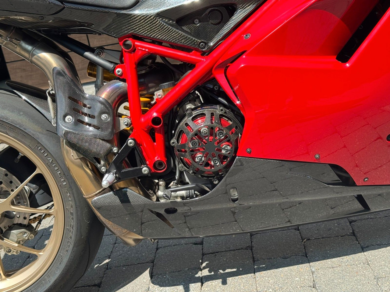 Ducati 1198 SP NEUWERTIG große Wartung neu - Xe máy: hình 5 Ducati 1198 SP NEUWERTIG große Wartung neu - Xe máy: hình 5