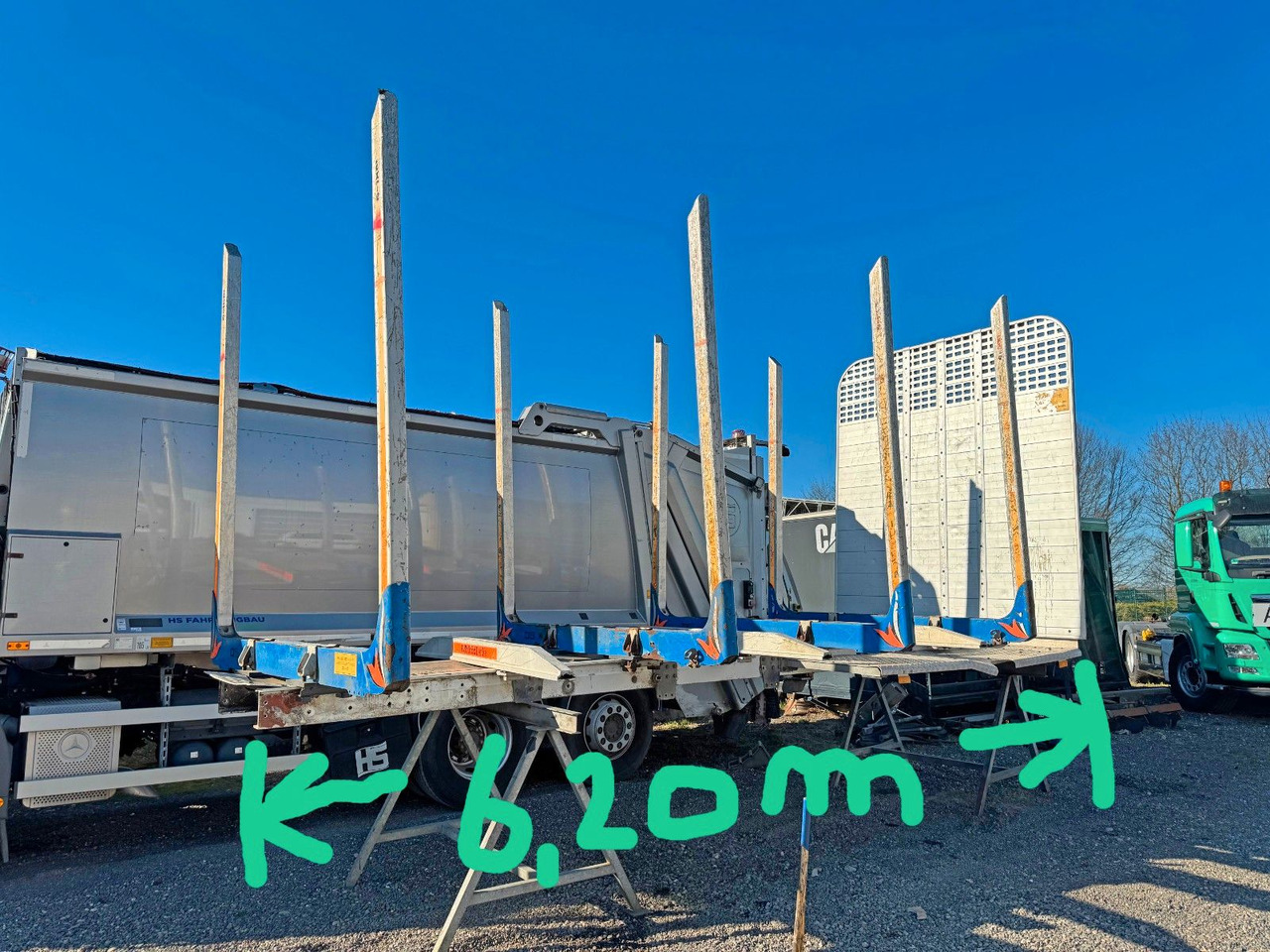 Holzwagenaufbau mit Rungen Aluminium - Xe cẩu tự hành: hình 2 Holzwagenaufbau mit Rungen Aluminium - Xe cẩu tự hành: hình 2