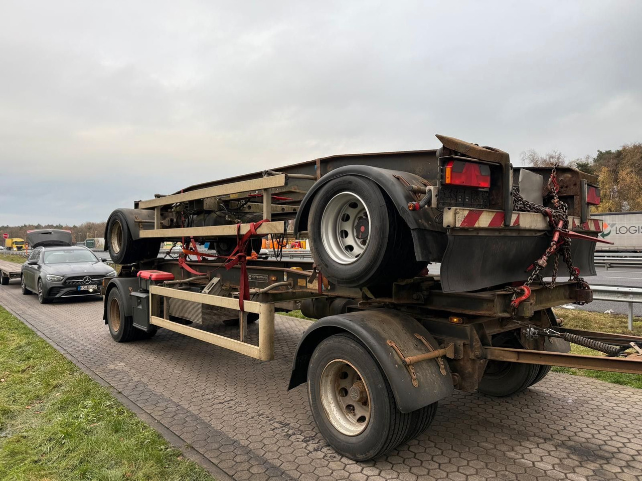 Hüffermann HSA 18.70 Schlittenabroller Containeranhänger 2x - Rơ moóc thùng chứa: hình 1 Hüffermann HSA 18.70 Schlittenabroller Containeranhänger 2x - Rơ moóc thùng chứa: hình 1