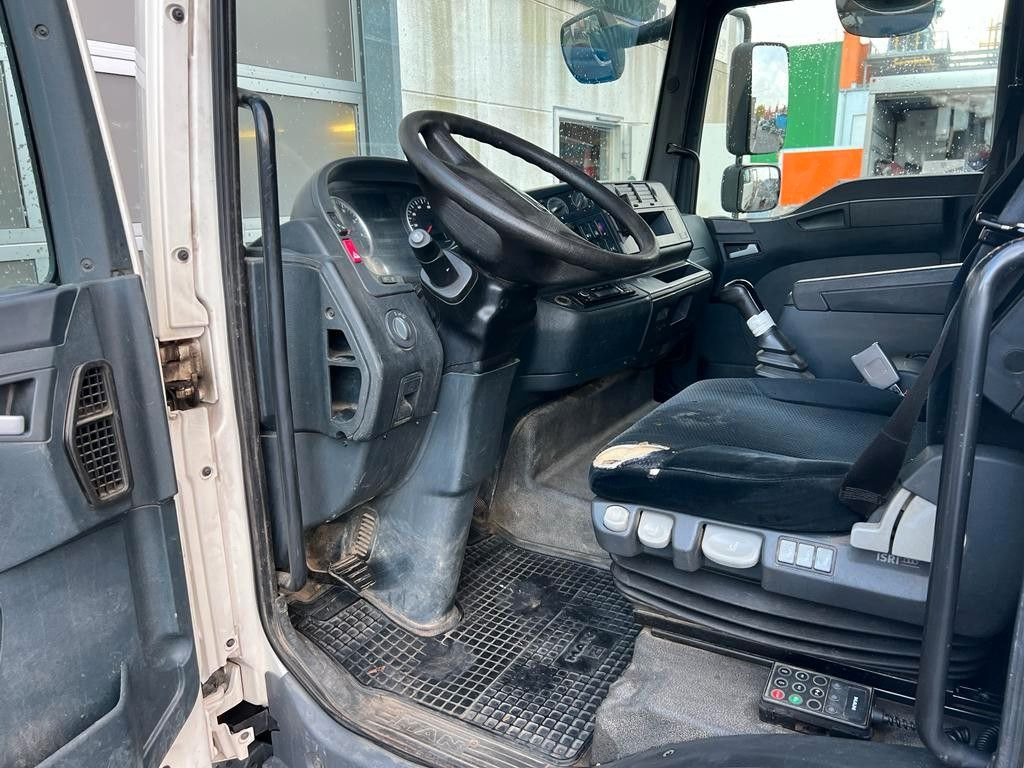 MAN 8.180 4X2 offene Pritsche MAN 8.180 4X2 offene Pritsche - Xe tải nhỏ phẳng: hình 5 MAN 8.180 4X2 offene Pritsche MAN 8.180 4X2 offene Pritsche - Xe tải nhỏ phẳng: hình 5