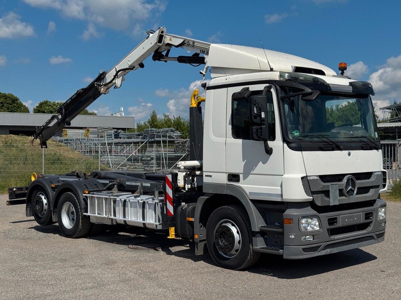 Mercedes-Benz 2541 6x2 ARK Meiller 20.65 | ATLA 120.2E mit 5&6 - Xe tải nâng móc, Xe cẩu tự hành: hình 4 Mercedes-Benz 2541 6x2 ARK Meiller 20.65 | ATLA 120.2E mit 5&6 - Xe tải nâng móc, Xe cẩu tự hành: hình 4