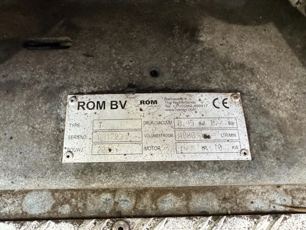 Mercedes-Benz 818 4X2 ROM Toilettenwagen Mercedes-Benz 818 4X2 ROM Toilettenwagen 6 Plätze - Xe tải chân không: hình 3 Mercedes-Benz 818 4X2 ROM Toilettenwagen Mercedes-Benz 818 4X2 ROM Toilettenwagen 6 Plätze - Xe tải chân không: hình 3