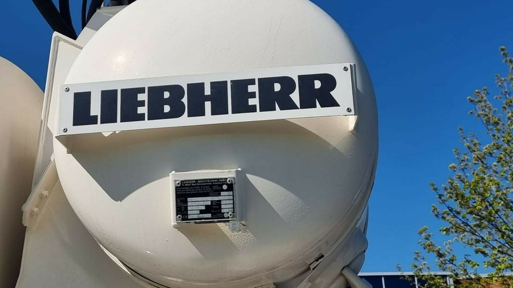 Müller-Mitteltal 2 Achs Betonmischauflieger Liebherr Müller-Mitteltal 2 Achs Betonmischauflieger Liebherr - Sơ mi rơ moóc trộn bê tông: hình 4 Müller-Mitteltal 2 Achs Betonmischauflieger Liebherr Müller-Mitteltal 2 Achs Betonmischauflieger Liebherr - Sơ mi rơ moóc trộn bê tông: hình 4