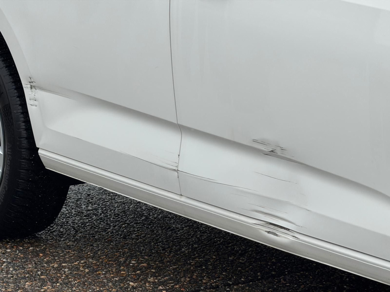 Volkswagen Caddy 4x2 | 2,0 TDI | Klima | PDC | Spurhalteass - Xe van chở khách: hình 4 Volkswagen Caddy 4x2 | 2,0 TDI | Klima | PDC | Spurhalteass - Xe van chở khách: hình 4