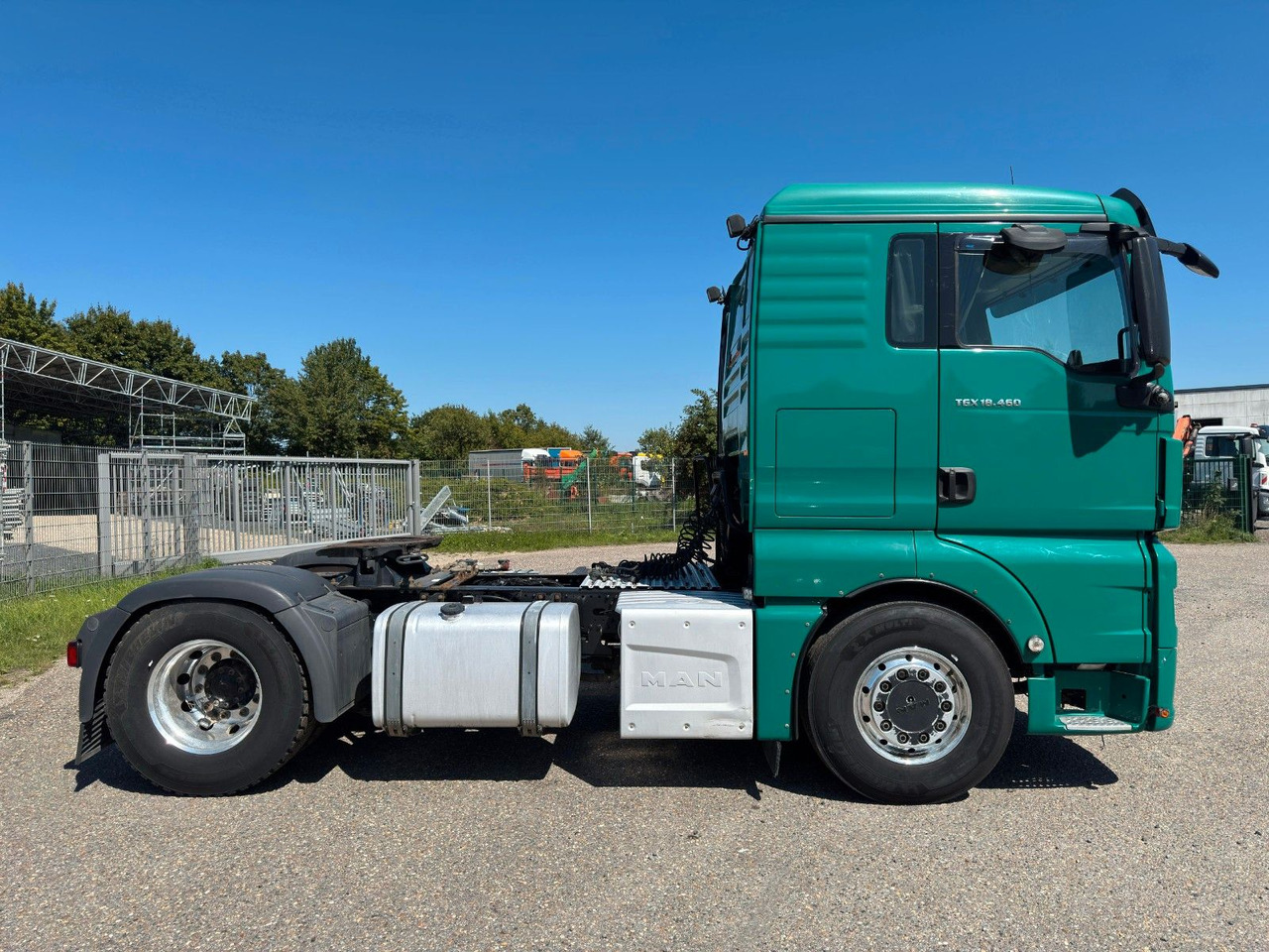 MAN 18.460 4x2 Kipphydr. | Standheiz. | Top Zustand - Xe đầu kéo: hình 4 MAN 18.460 4x2 Kipphydr. | Standheiz. | Top Zustand - Xe đầu kéo: hình 4
