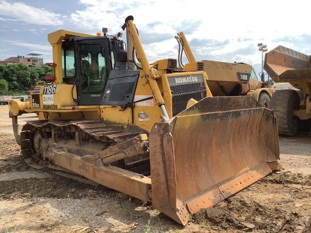 Komatsu D85EX-15 - Máy ủi: hình 4 Komatsu D85EX-15 - Máy ủi: hình 4