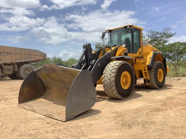 Volvo L150H - Máy xúc lật bánh lốp: hình 1 Volvo L150H - Máy xúc lật bánh lốp: hình 1