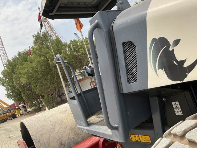 Máy đầm Dynapac CA305: hình 11