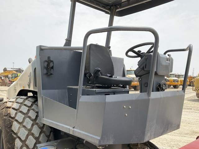 Máy đầm Dynapac CA305: hình 13