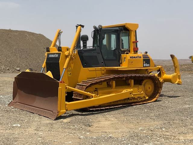Komatsu D85EX-15 - Máy ủi: hình 1 Komatsu D85EX-15 - Máy ủi: hình 1