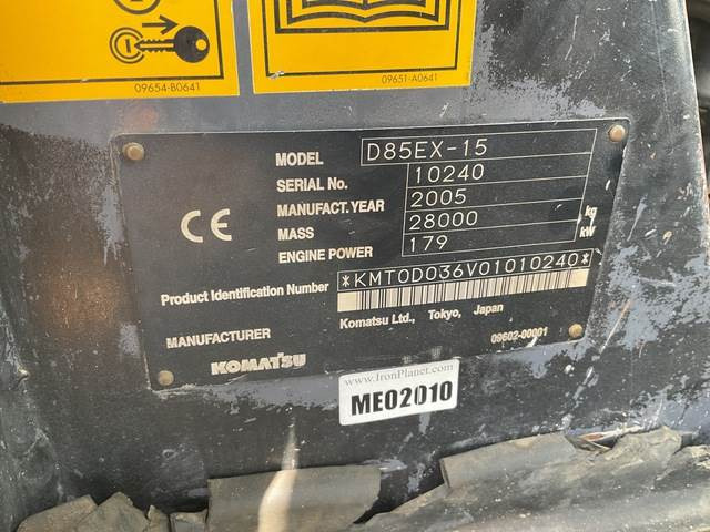 Komatsu D85EX-15 - Máy ủi: hình 5 Komatsu D85EX-15 - Máy ủi: hình 5