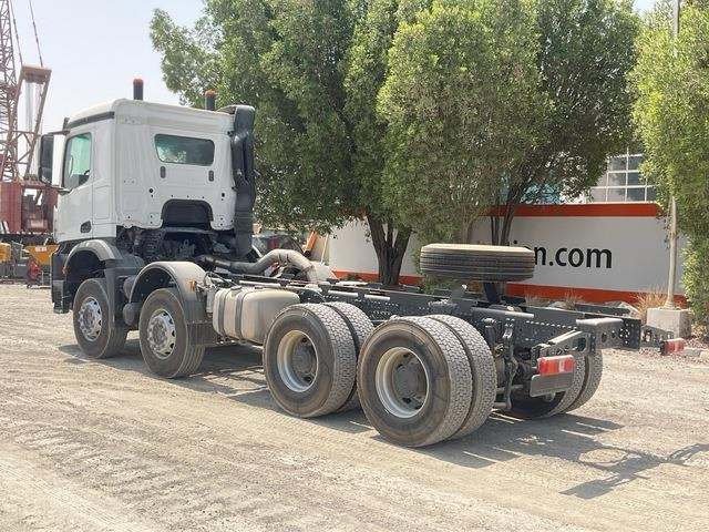 Mercedes-Benz Arocs 4240 - Xe tải khung gầm: hình 2 Mercedes-Benz Arocs 4240 - Xe tải khung gầm: hình 2