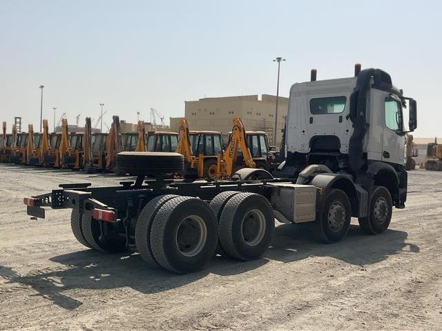 Mercedes-Benz Arocs 4240 - Xe tải khung gầm: hình 3 Mercedes-Benz Arocs 4240 - Xe tải khung gầm: hình 3