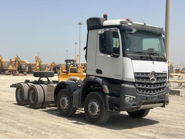 Mercedes-Benz Arocs 4240 - Xe tải khung gầm: hình 4 Mercedes-Benz Arocs 4240 - Xe tải khung gầm: hình 4