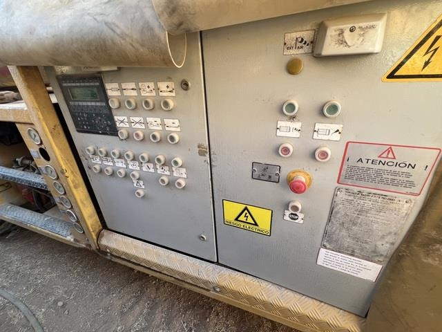 Putzmeister SPM500PC - Xe bơm bê tông: hình 5 Putzmeister SPM500PC - Xe bơm bê tông: hình 5