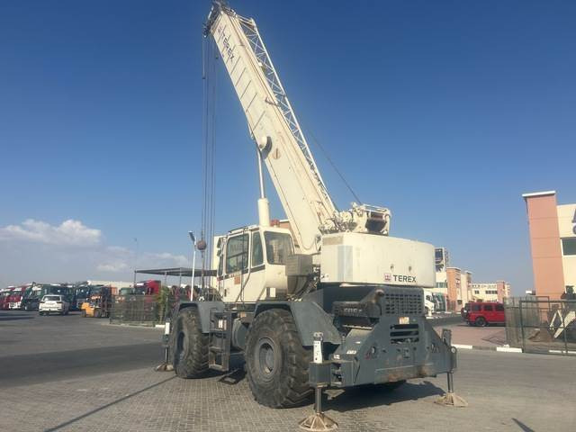 Terex RT555 - Cẩu địa hình: hình 2 Terex RT555 - Cẩu địa hình: hình 2