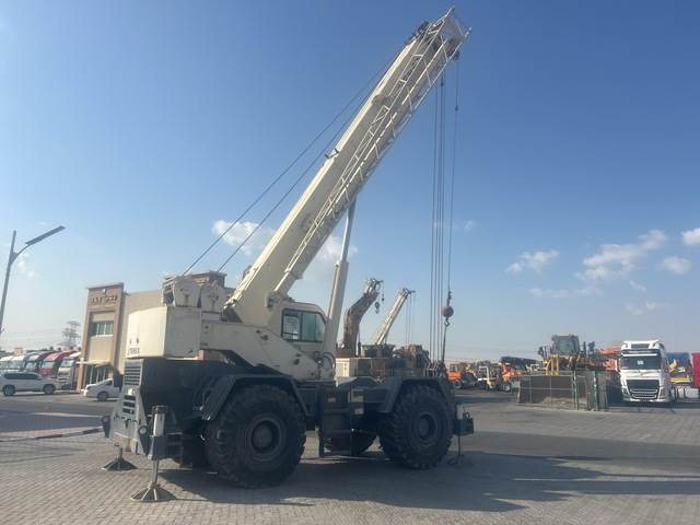 Terex RT555 - Cẩu địa hình: hình 3 Terex RT555 - Cẩu địa hình: hình 3