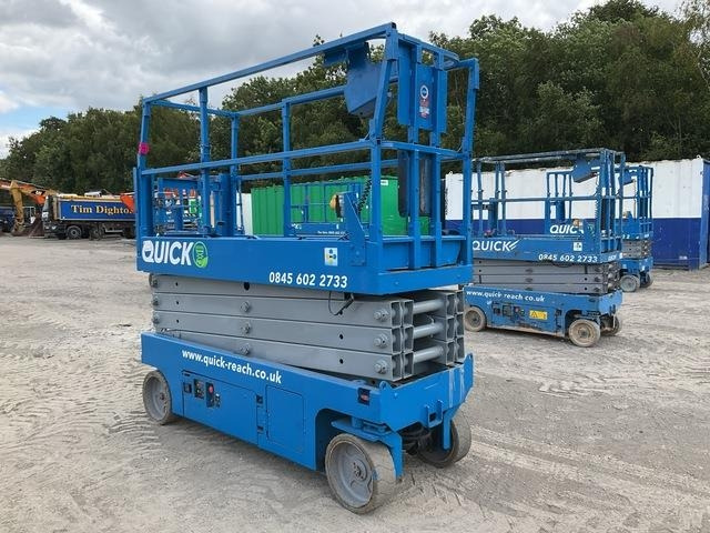 Genie GS2632 - Máy nâng người hình kéo: hình 4 Genie GS2632 - Máy nâng người hình kéo: hình 4