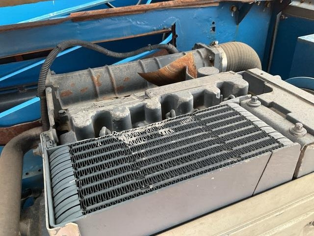 Xe nâng người hình viễn vọng kính Genie S45: hình 9