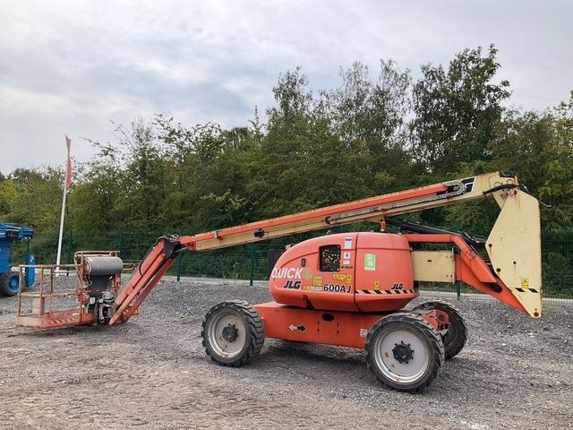 JLG 600AJ - Xe nâng người nhiều khớp nối: hình 2 JLG 600AJ - Xe nâng người nhiều khớp nối: hình 2